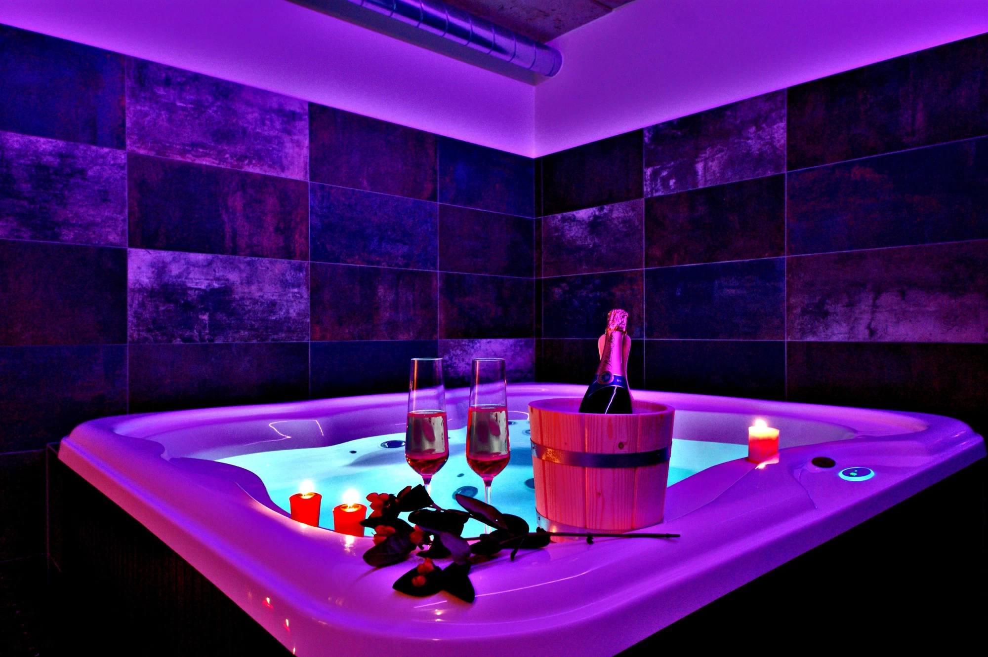 WELLNESS DOUBRAVKA Art - obrázek 6