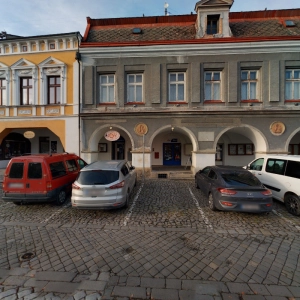 LH - Lucie Hykšová