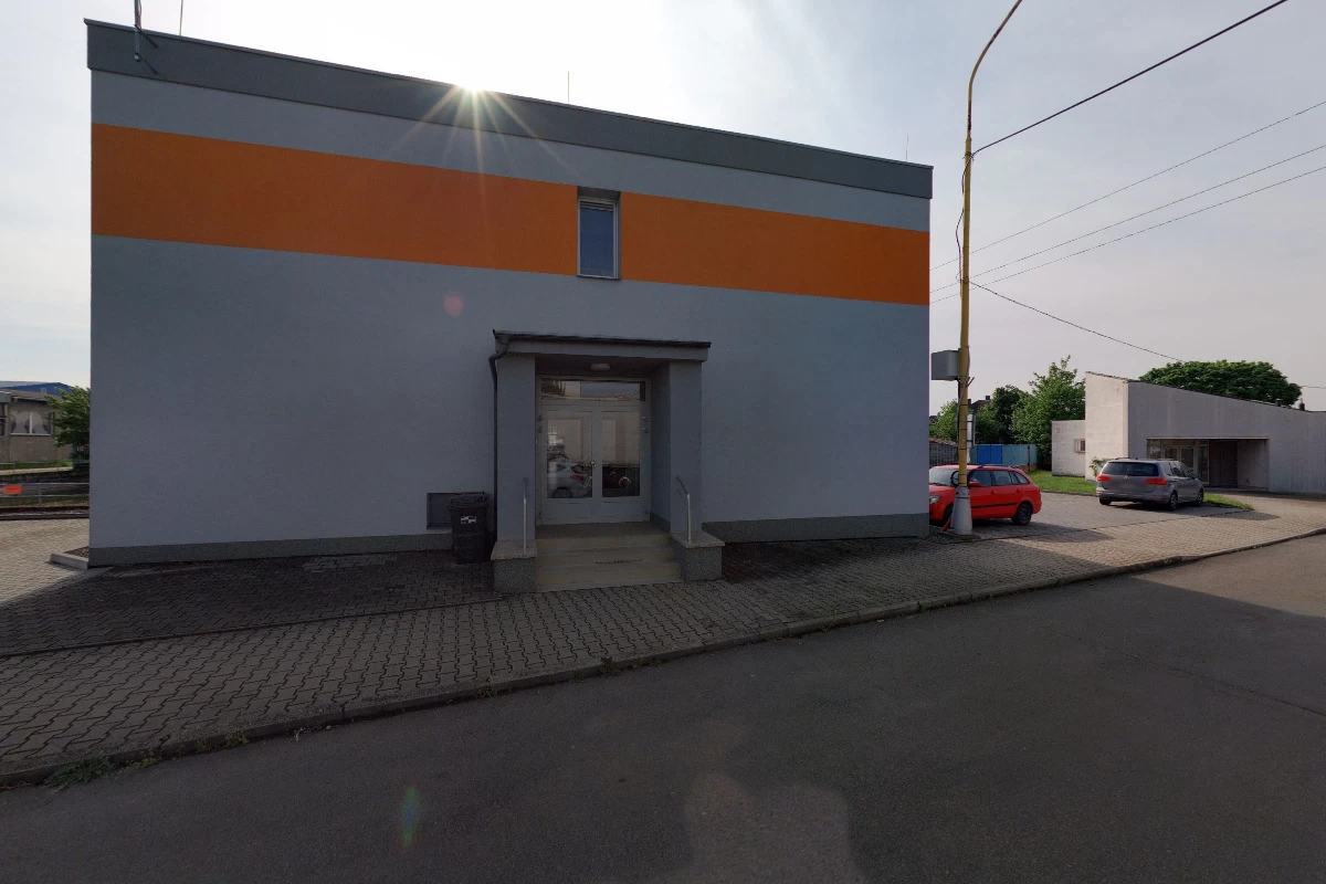 Salón Spirála - obrázek 2