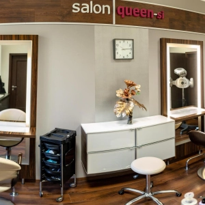 Salon Queen-si
