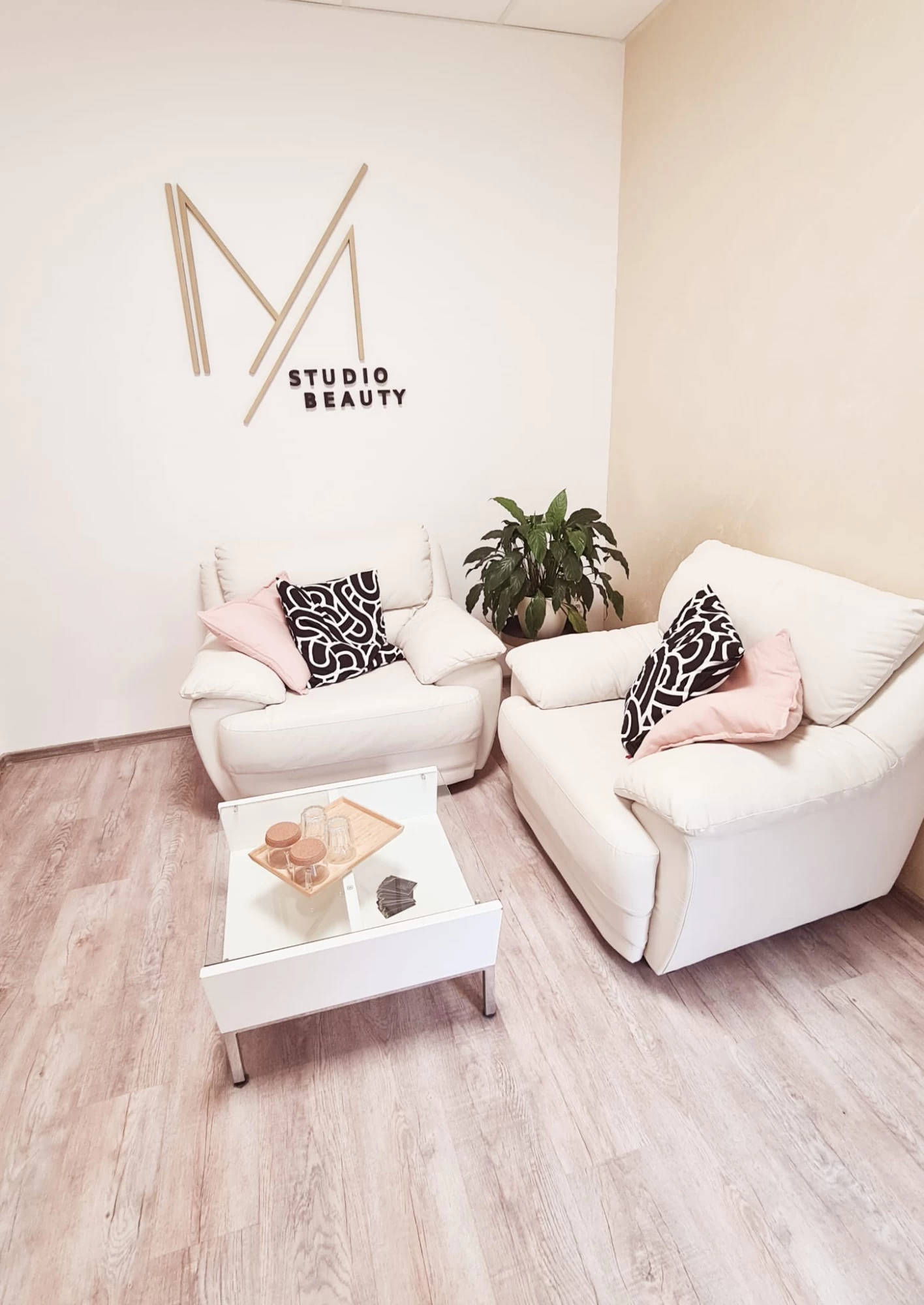 M-Studio Beauty - obrázek 3