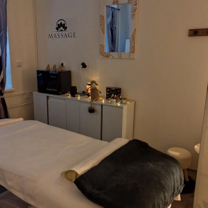 Jana Bortlíková - Masáže Deluxe