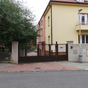 RELAXAČNÍ STUDIO ŽIRAFA