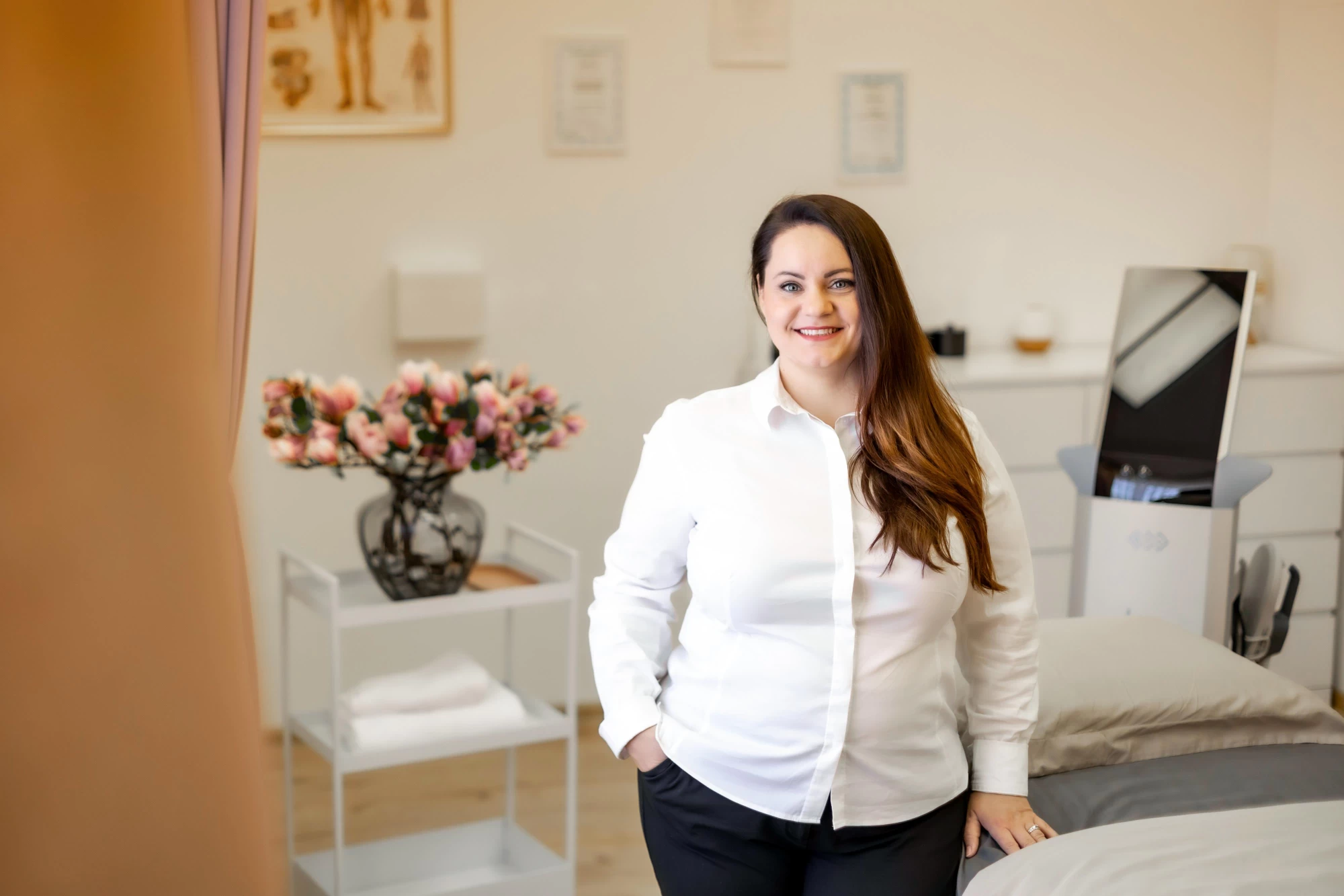 Jana Tozbey - LUXURY PHYSIQUE CARE - obrázek 4