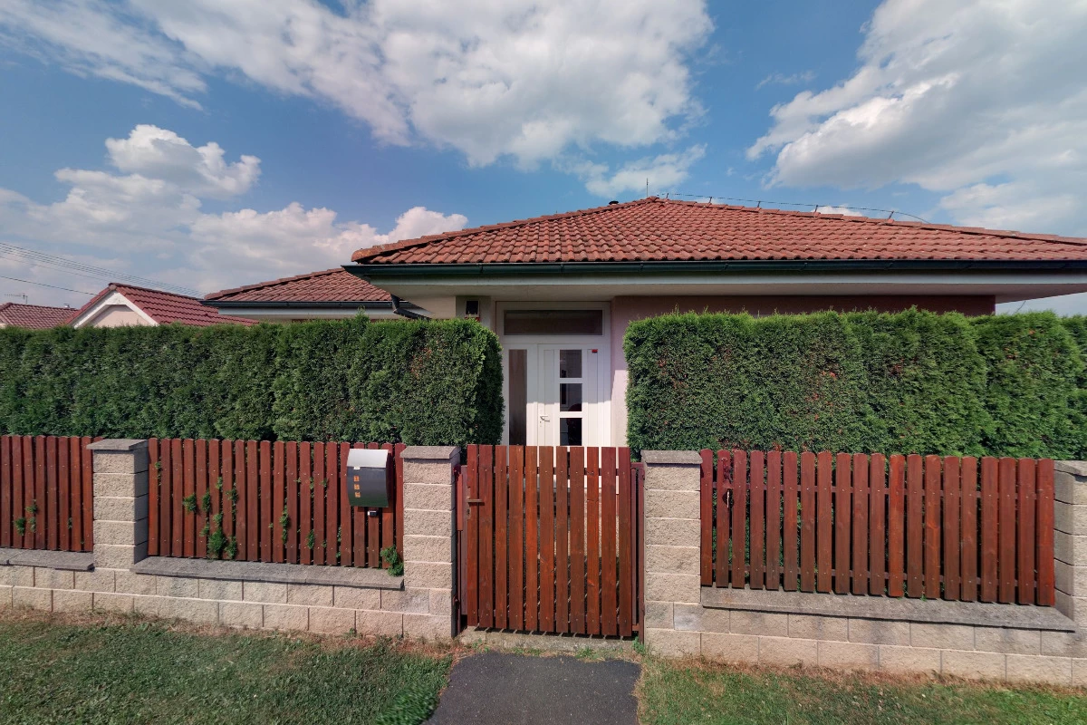 Masáže miminek, dula - Petra Jelínková - obrázek 2