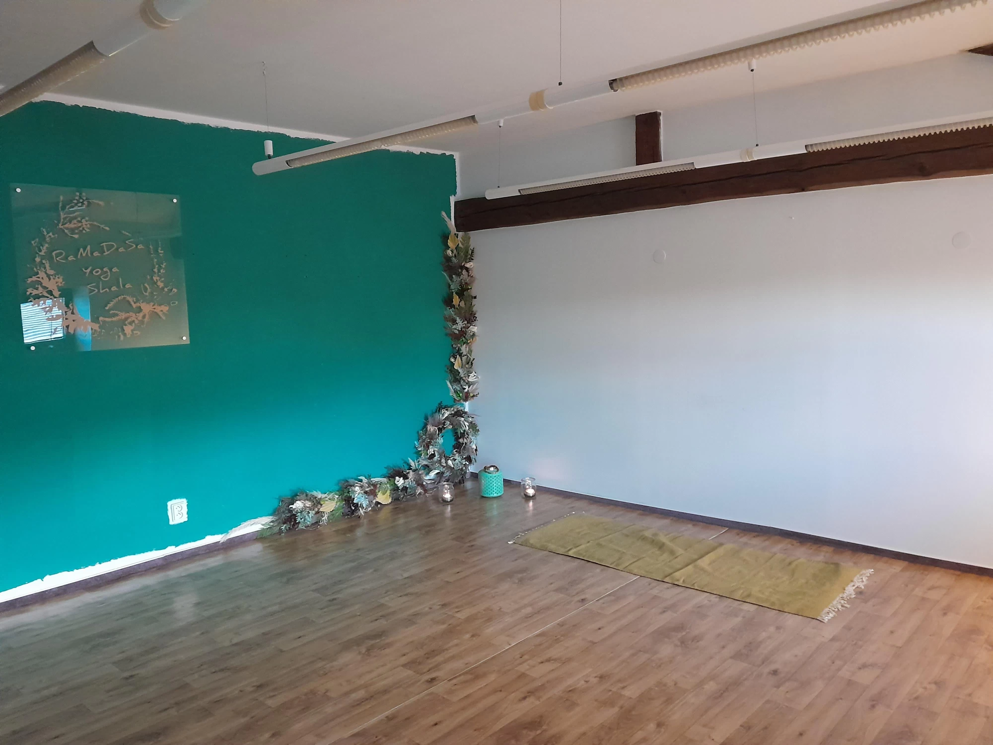 Joga RaMaDaSa yoga shala - obrázek 3