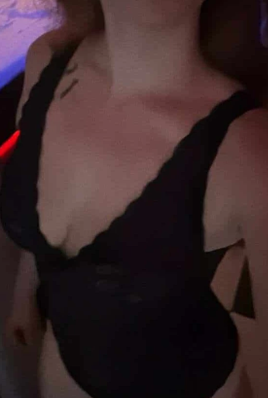 Mia - erotické masáže fotka 4