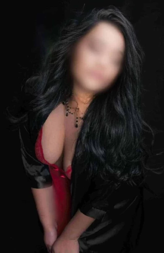 Naomi - erotické masáže fotka 7