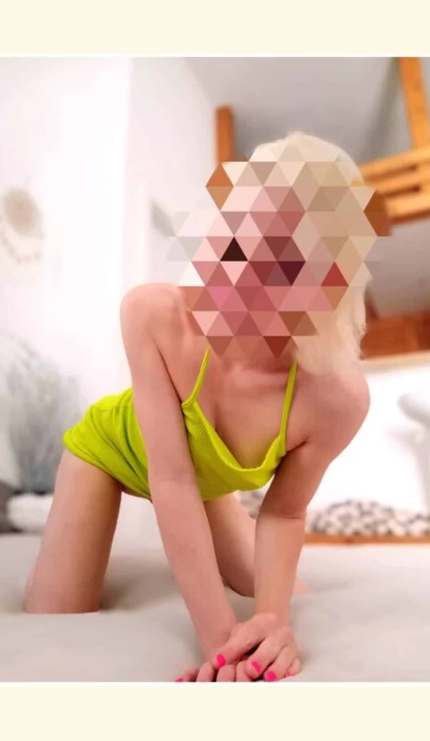 Adrianka - erotické masáže fotka 4